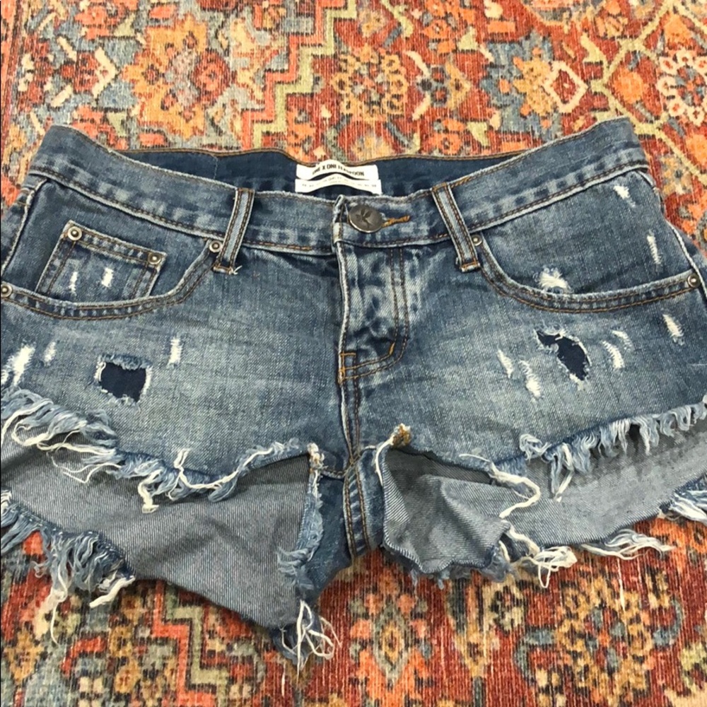 One teaspoon shorts